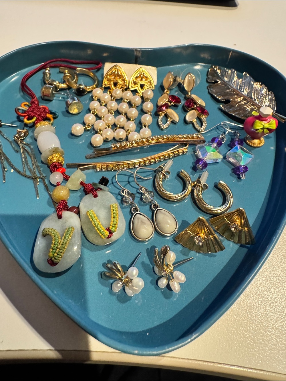 Assorted earrings and hair clips Lot